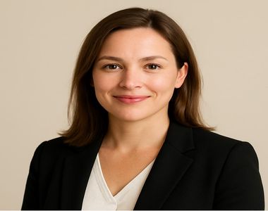 Olivia Hart, MD